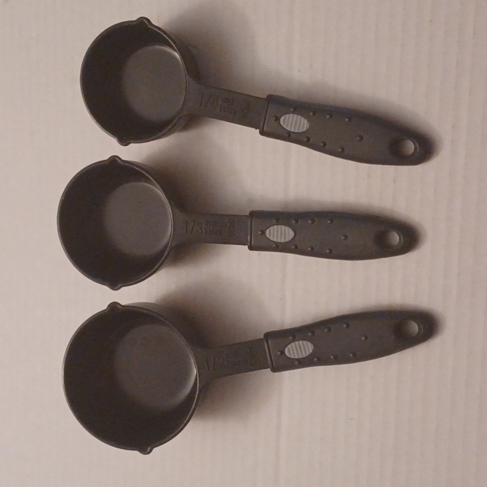 4/$30 Black Measuring Cups With Handles - Set of 3